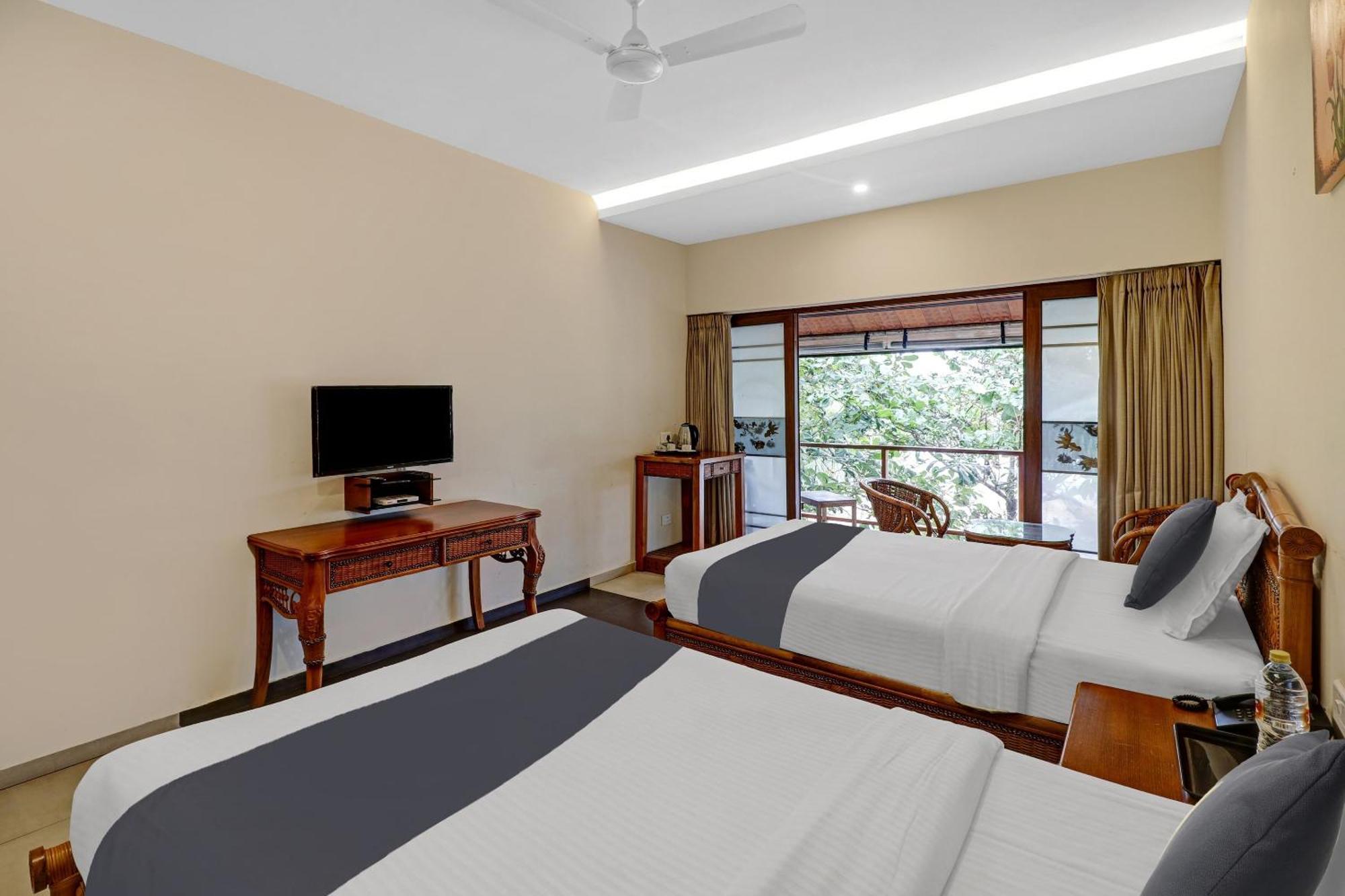 Townhouse Oak Edassery'S Sealine Villa Stay Kochi Екстериор снимка