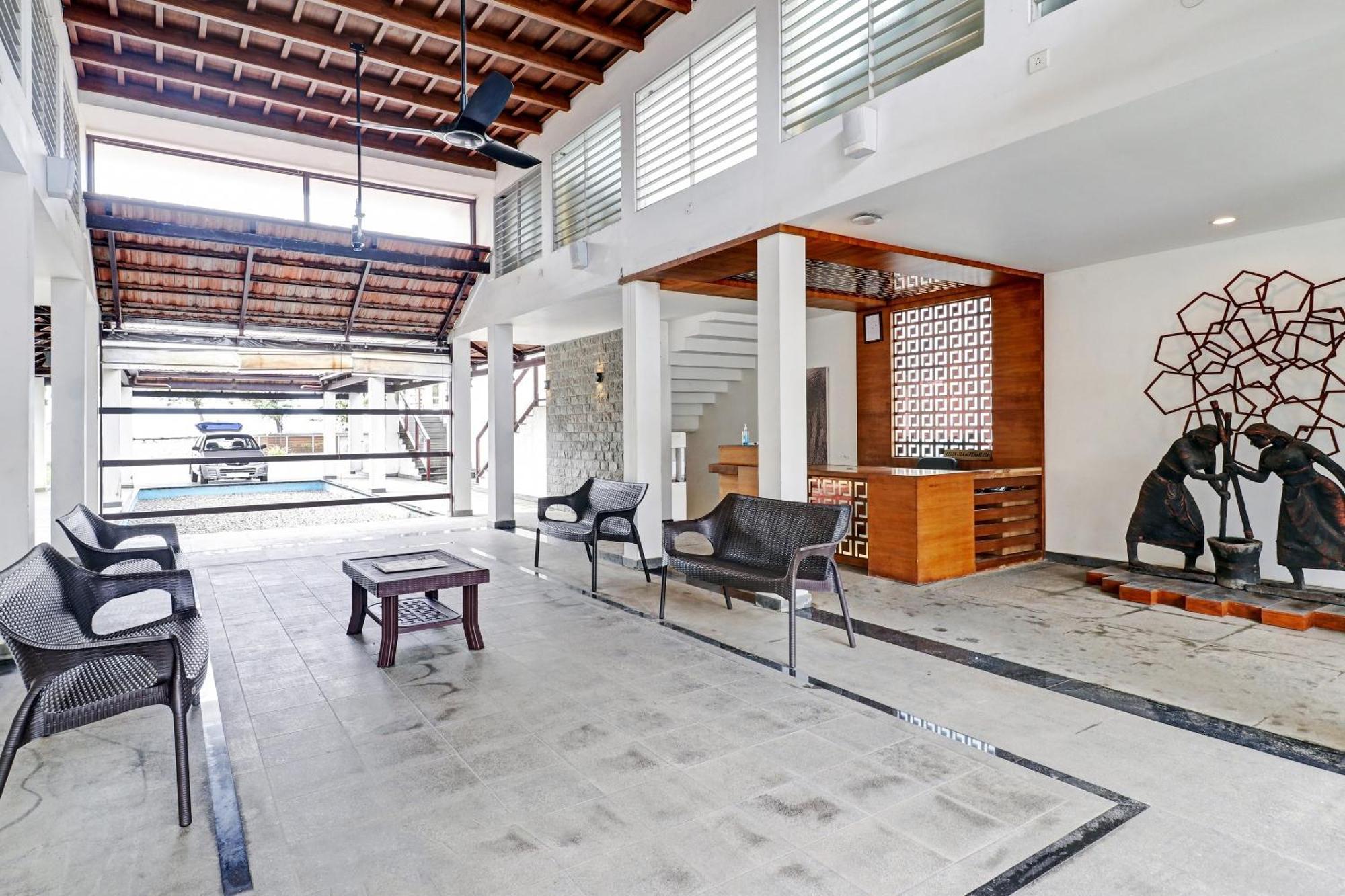 Townhouse Oak Edassery'S Sealine Villa Stay Kochi Екстериор снимка