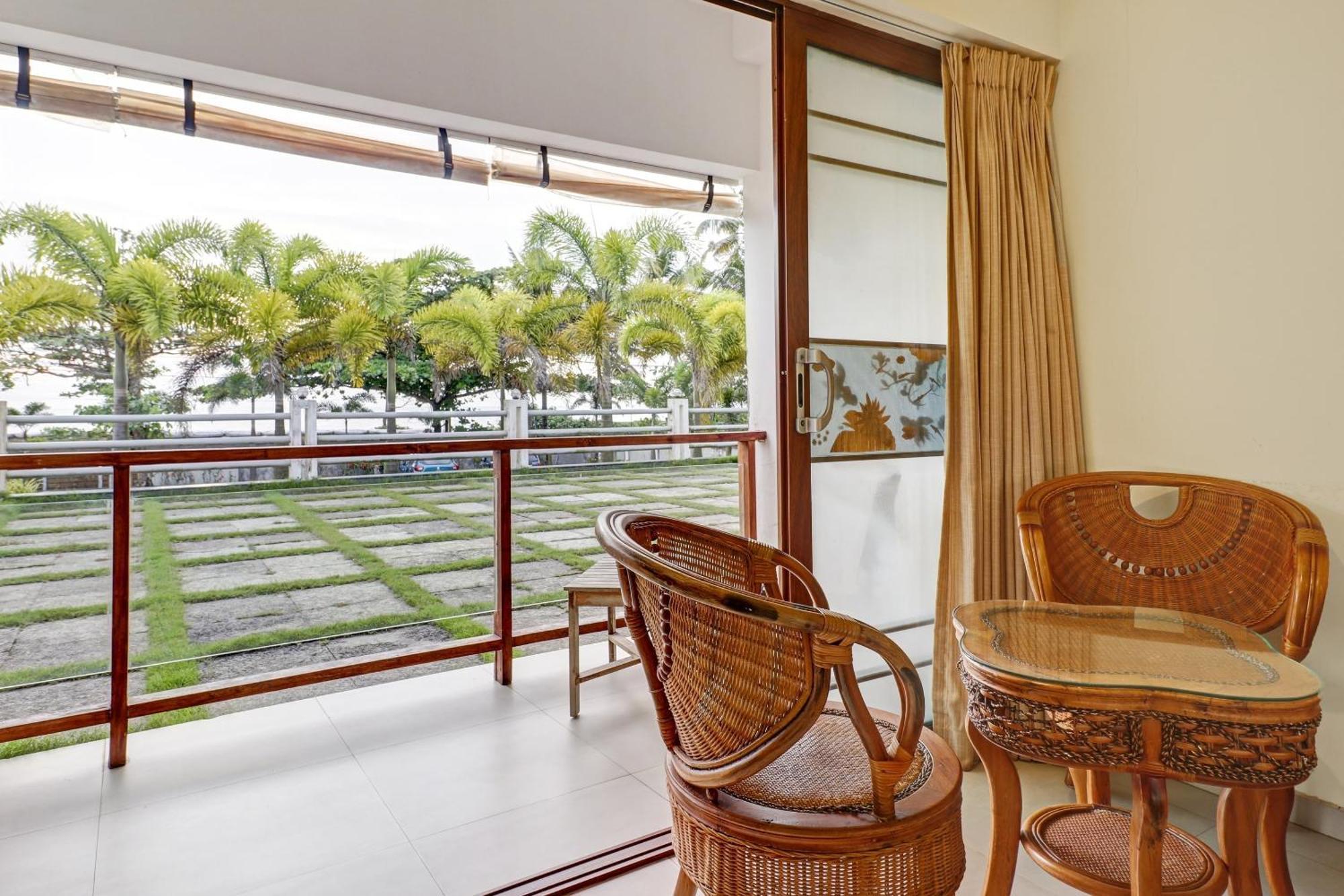Townhouse Oak Edassery'S Sealine Villa Stay Kochi Екстериор снимка