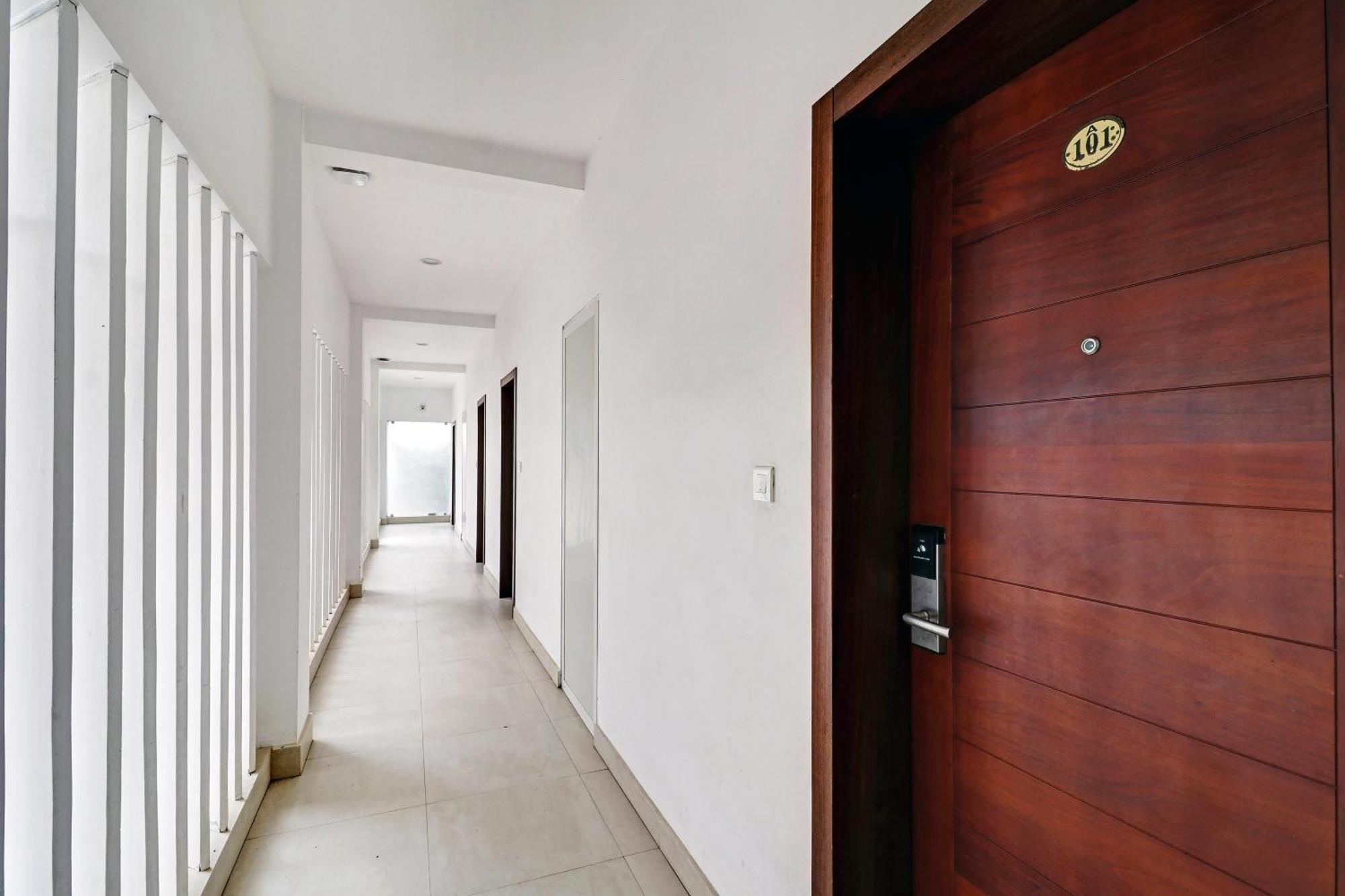 Townhouse Oak Edassery'S Sealine Villa Stay Kochi Екстериор снимка