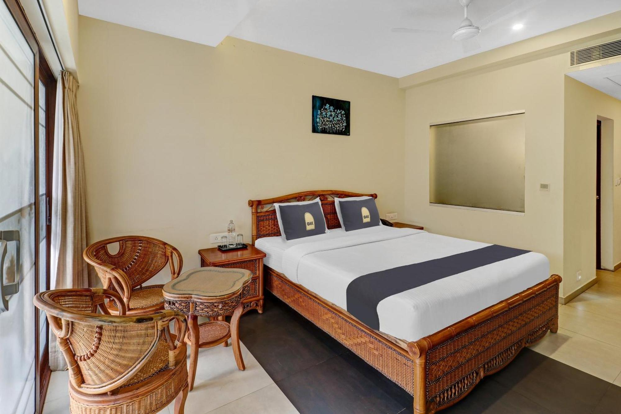Townhouse Oak Edassery'S Sealine Villa Stay Kochi Екстериор снимка