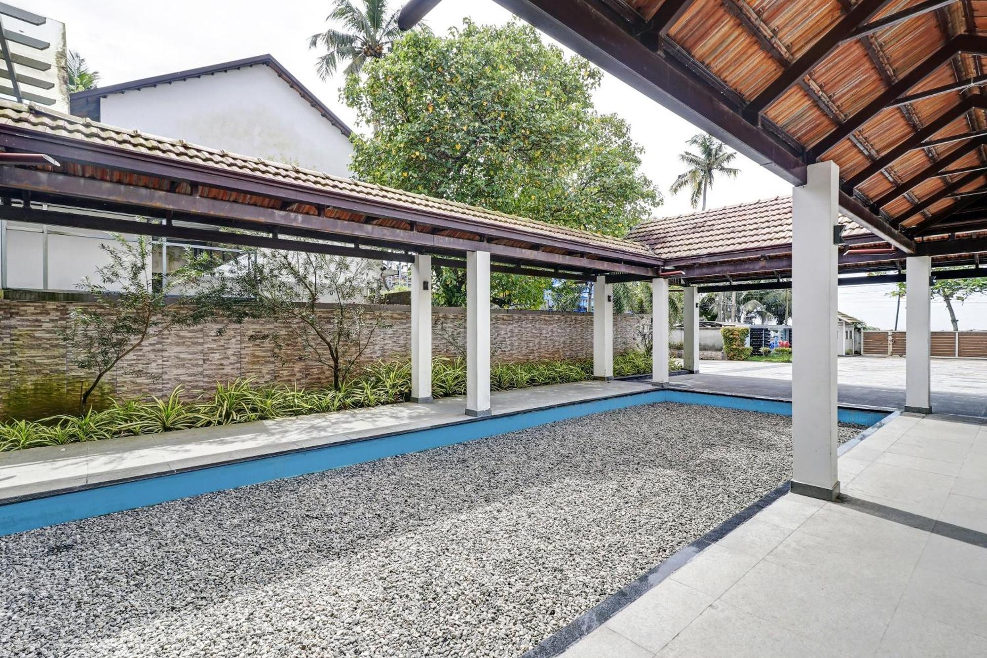 Townhouse Oak Edassery'S Sealine Villa Stay Kochi Екстериор снимка
