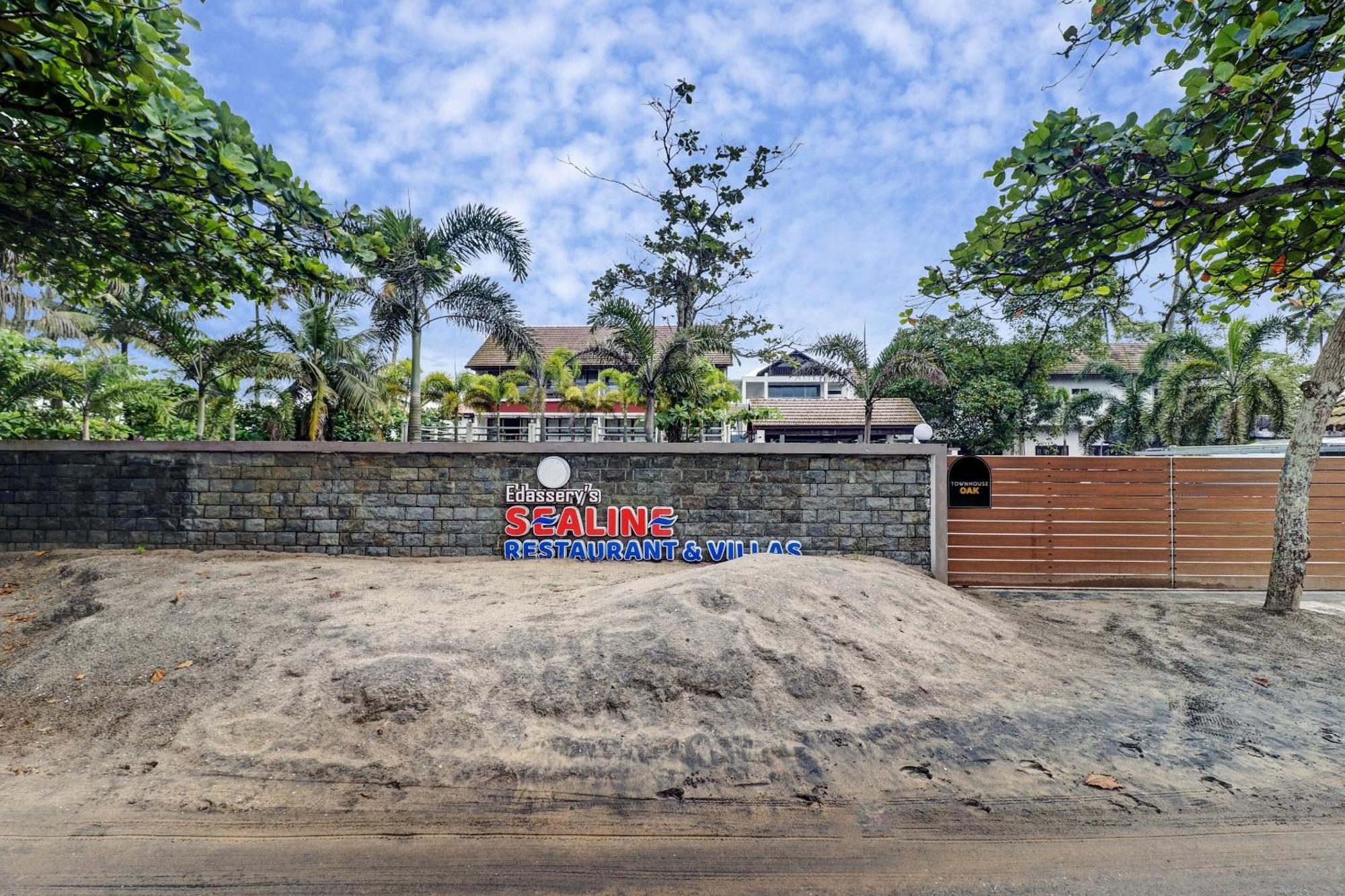 Townhouse Oak Edassery'S Sealine Villa Stay Kochi Екстериор снимка